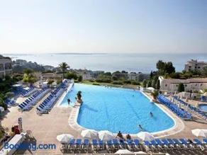 Appartement Lumineux dans Residence avec Piscine - Image 2