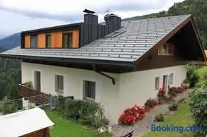 Haus Tasser - Image 1