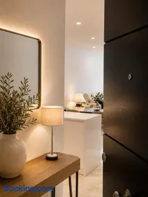 Palo Alto Skyline Retreat - Image 2