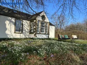 Gorgeous boutique off-grid cottage near Peebles - Image 1