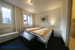 Hotel Grüsch - Image 1