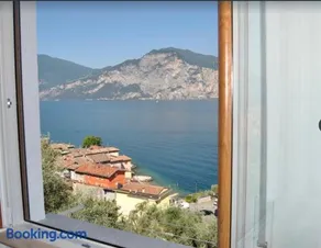 ROMANTICO APPARTAMENTO con meravigliosa vista lago - Image 1