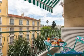 BEAUTIFUL LUXURY APARTMENT 66 m2 - Image 2