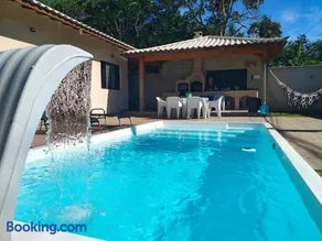 Chalé com Piscina e Churrasqueira Privativos - Image 1