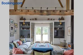 The Barn - Image 4