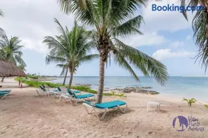 Chac Hal, Beachfront Apartment with Amenities - Chac Hal 2 - Image 4