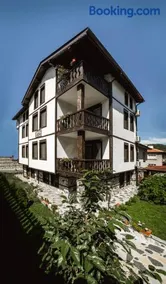 Topalovi Guest House - Image 2