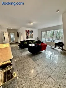 Zwei Ferienwohnungen Anker max 5 Personen & Leuchtturm max 4 Personen, direkt in Steinhude Scheunenviertel, Balkon, WLAN , Privater Parkplatz, Wallbox - Image 3