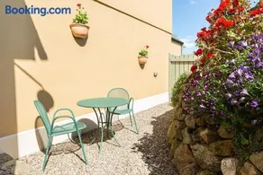 Green Meadow Farm Holiday Cottages - Image 3