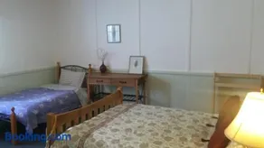 Windswept Country Retreat - Image 2