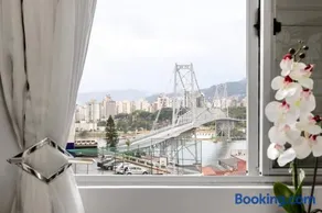 Magnífico "QUARTO" Privativo em Apto, com Vista Espetacular - Image 1