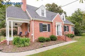 Waterfront Home With Boat Dock & Study - Image 3