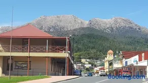 Mt Lyell Motor Inn - By Orangepete - Image 3