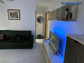 Beautiful apartment 1 minute walk to the beach - Image 2