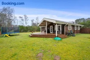 Well-Maintained Holiday Home In Cozy Surroundings Close To Ebeltoft - Image 2