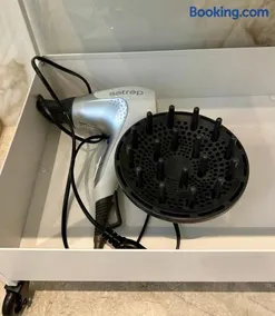Studio in Stadtnähe Zürich mit guter Verkehrsanbindung - Image 3