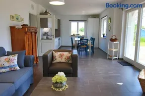 124m_Ferienhaus mit Meerblick - Image 1