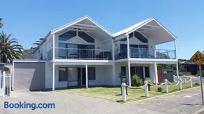 Port Elliot Beachcomber on Horseshoe Bay linen included spotless - Image 4