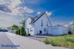 Casa Blanca Residence Magdeburg - Image 1