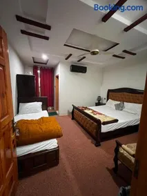 Pine View Hotel Tranna Balakot - Image 1