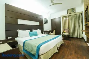 Stunning Studio Apt Gurgaon Close to MG Road Metro - Image 5
