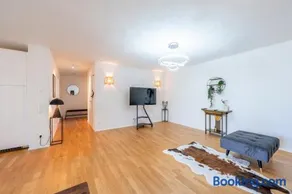 EXQUIS 2BR Luxus Apartment TAO I Parken I Netflix I Garten I Familienfreundlich I - Image 1