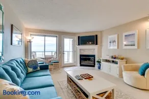 M & M Beach Nest - Image 3