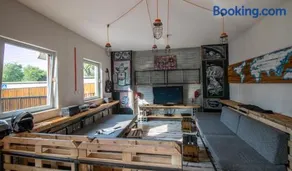 Hostel Fair and Square - Image 1