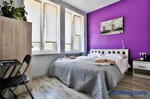 Light Life Hostel - Image 2