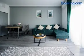 GreenForest Apartament Baile Felix - Image 1