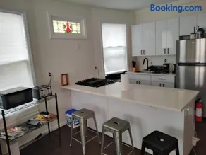 NYC HomeBnB - Image 3