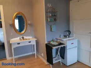 Lyxigt rum med eget/badrum med spa känsla - Image 1