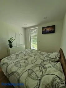 Cona rooms - Image 2