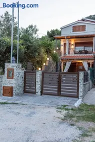 Cavas Luxury Apartments - Image 2