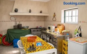 Spacious house with mountain view in Vila Fernando - Image 3