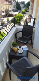 Hotel Central - Image 2