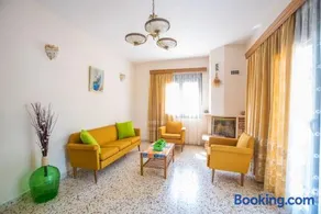 Country House - Image 1