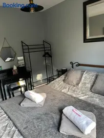 Apartment 288 - Image 3