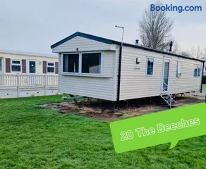Southview Holiday Park Skegness - Upgraded Caravan - Unica - Image 3