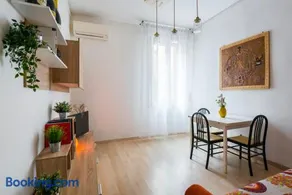 Elly's House - Image 1