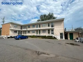 Relax Motel - Image 2