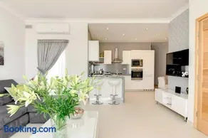 Horizon View Penthouse - Image 2