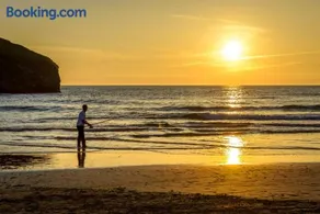 3 Europa Court in Mawgan Porth - Image 5