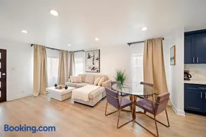 Hidden South Bay Gem near Manhattan and Redondo Beach - Image 1