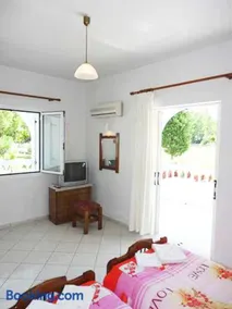 Lazanis Studios Apartments - Image 1