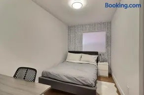 Home away from home, 2 BDRs near metro,8 mins to DT - Image 4