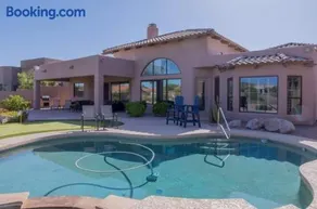 Spacious Mesa home with stunning views - Image 3