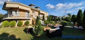 Calma Verde Retreat - Private Villa - Image 3