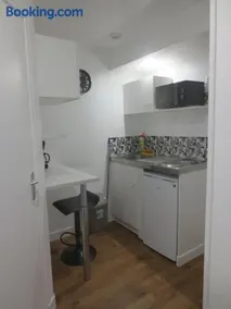 Appartements et studios meublés au centre ville d'Ouzouer Sur Loire - Image 2