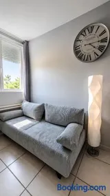 Spacieux appartement climatisé deux chambres - Image 2